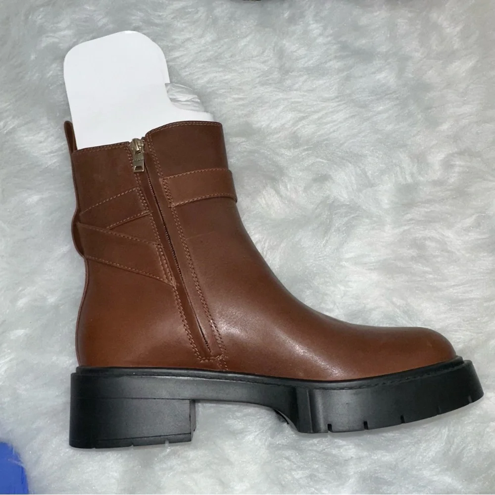 COACH Lacey Boot Chelsea Style Ankle Boot in Dark Saddle Size 9.5 - Picture 10 of 16